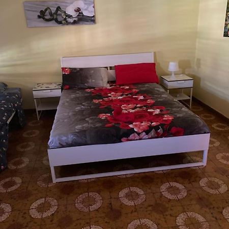 Zona Pirri Casa Notte A Cagliari Hotell Eksteriør bilde