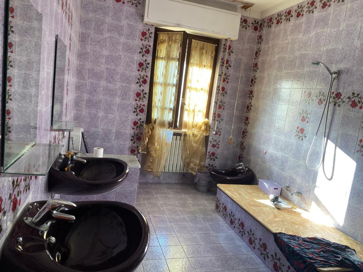 Zona Pirri Casa Notte A Cagliari Hotell Eksteriør bilde